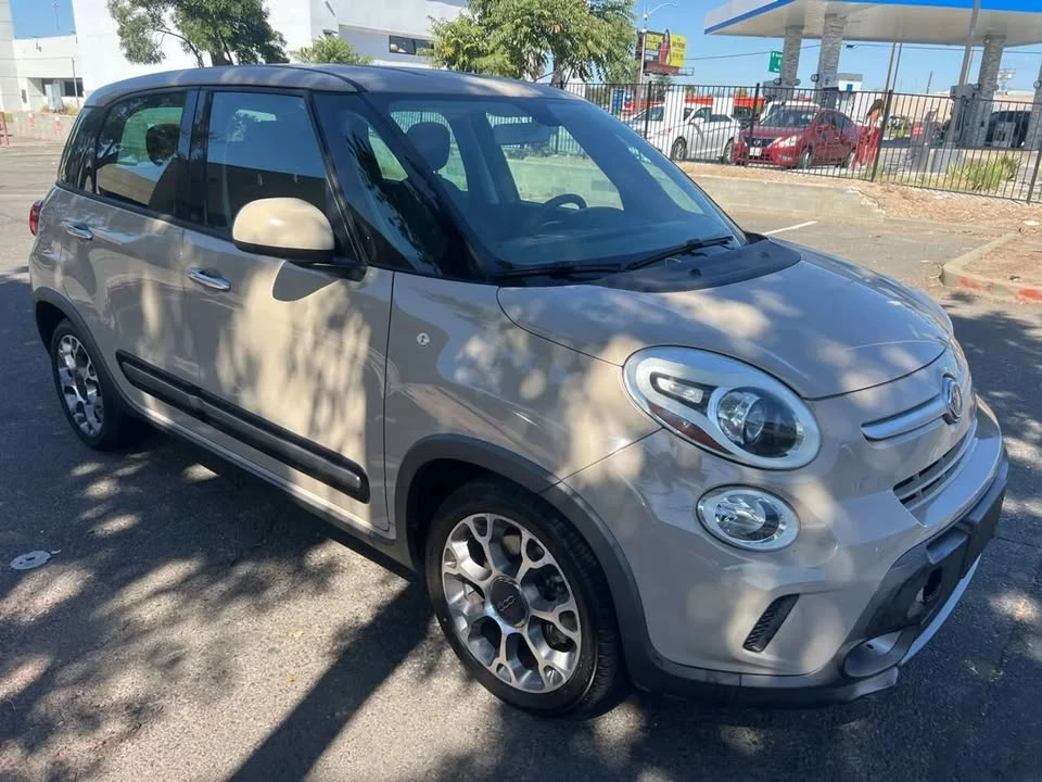 2014 Fiat 500 - Image 2 of 11