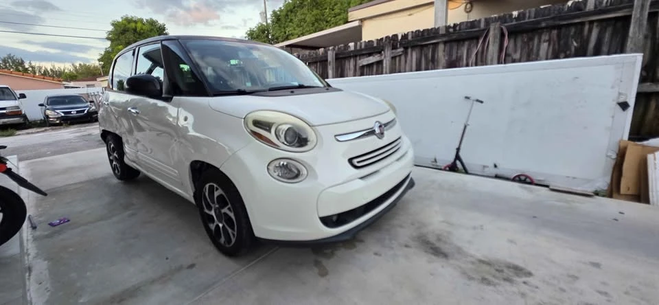 2014 Fiat 500 - Image 3 of 10