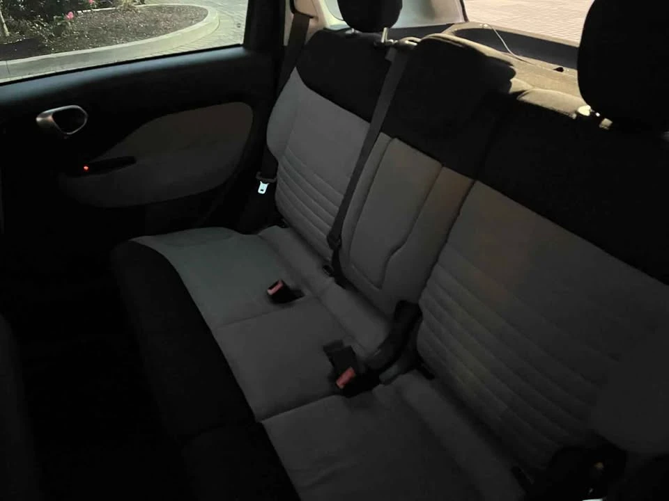 2014 Fiat 500 - Image 12 of 18