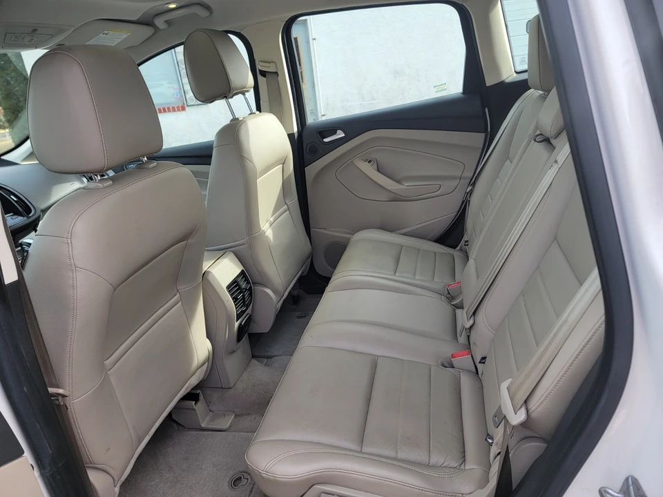 2014 Ford C-Max - Image 10 of 20