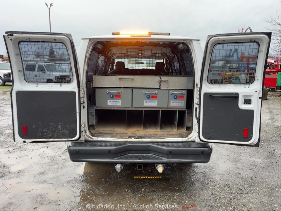 2014 Ford Econoline Van - Image 9 of 12