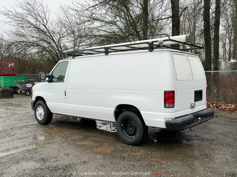 2014 Ford Econoline Van - Image 3 of 12