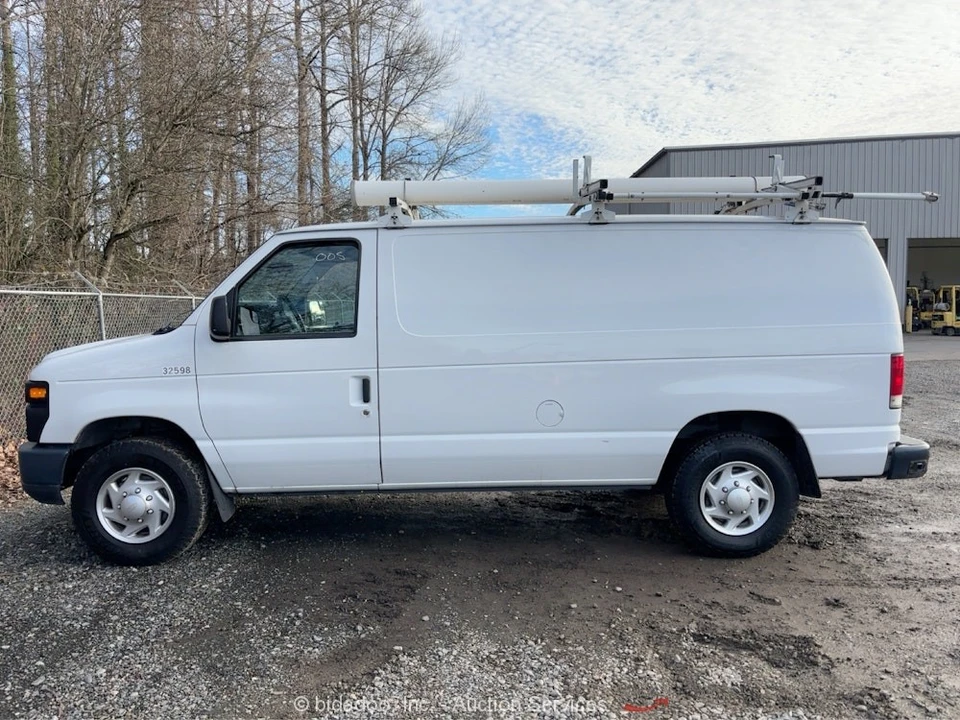 2014 Ford Econoline Van - Image 5 of 12