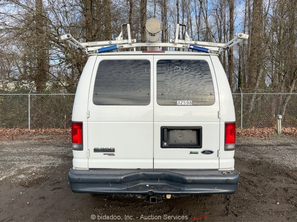 2014 Ford Econoline Van - Image 8 of 12