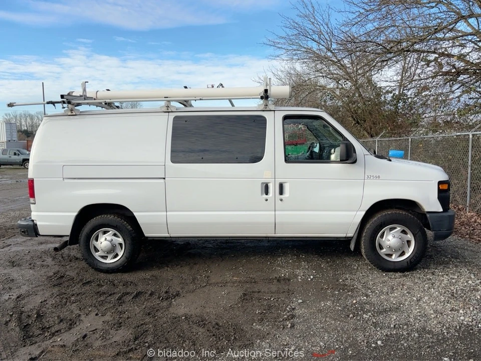 2014 Ford Econoline Van - Image 6 of 12