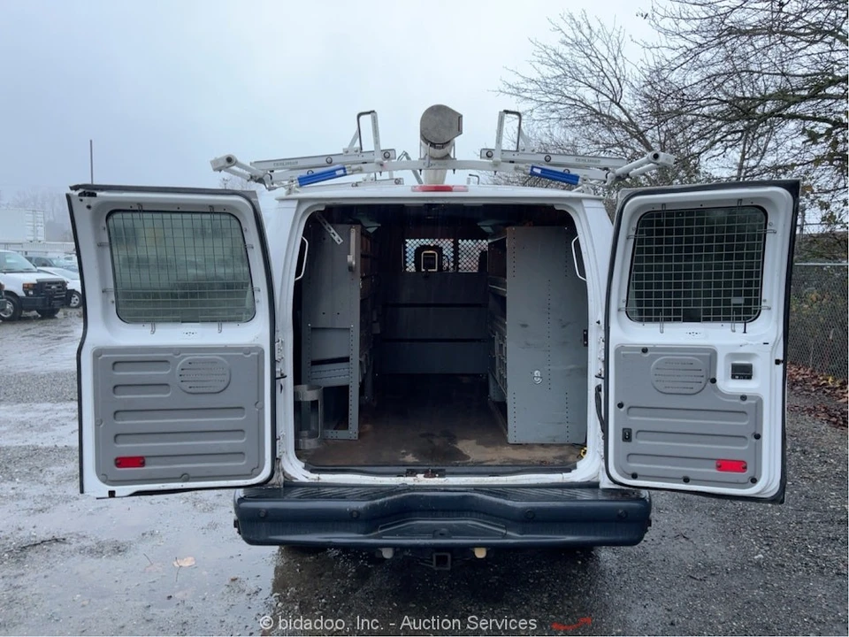 2014 Ford Econoline Van - Image 9 of 12