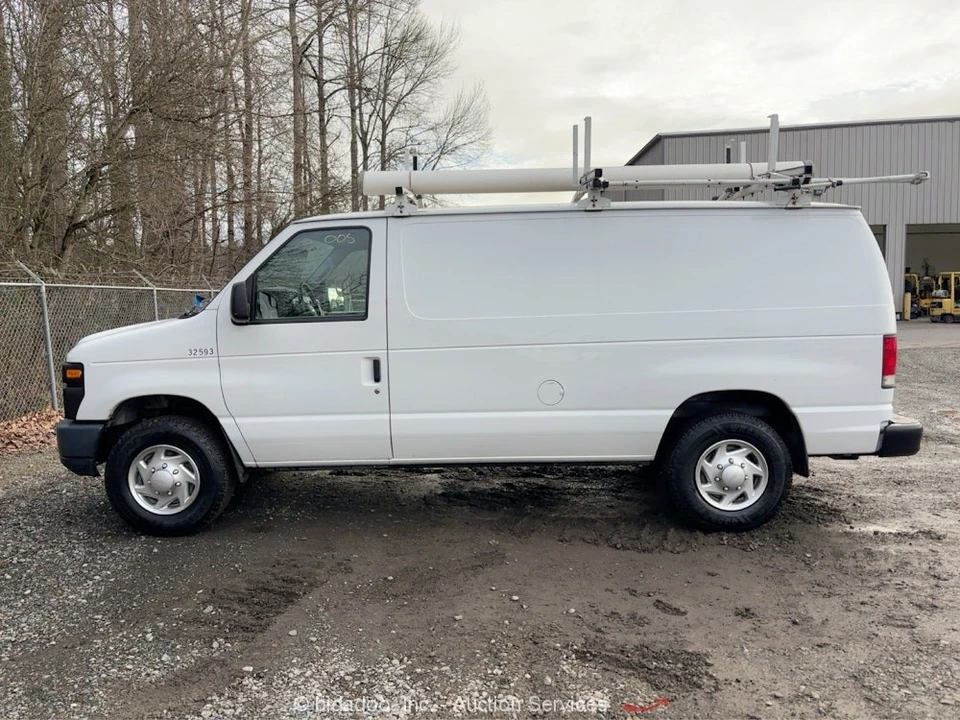 2014 Ford Econoline Van - Image 5 of 12