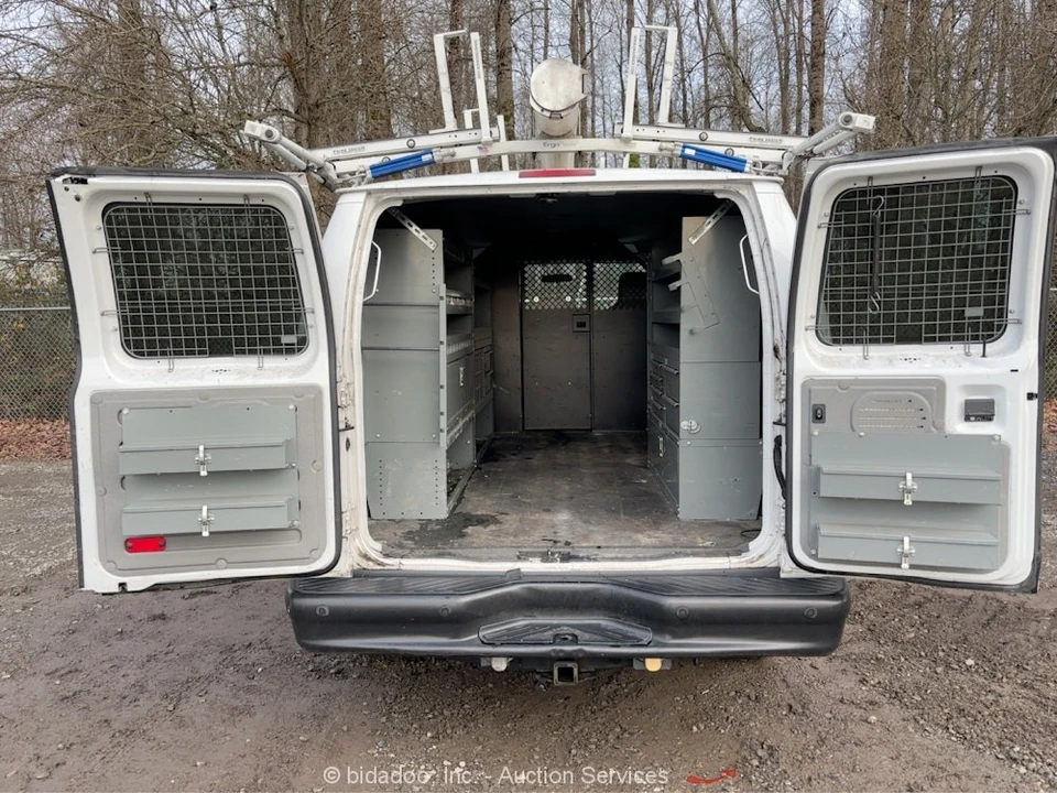2014 Ford Econoline Van - Image 9 of 12