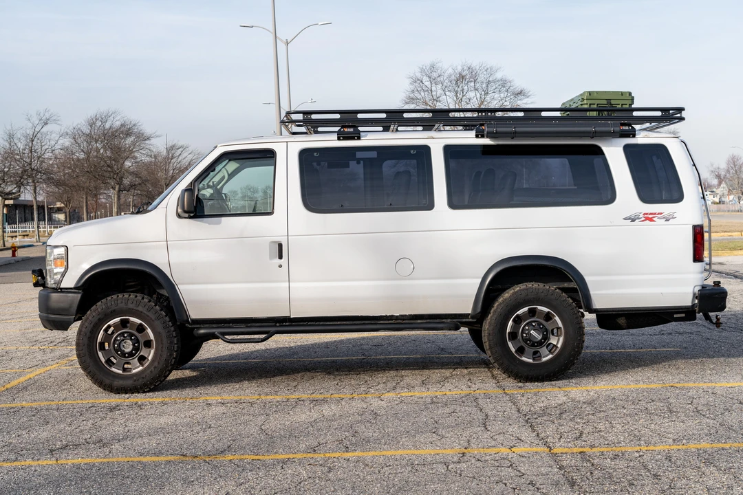 2014 Ford Econoline Van - Image 6 of 31