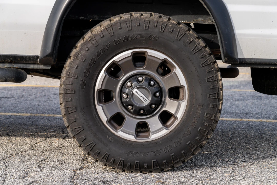 2014 Ford Econoline Van - Image 22 of 31