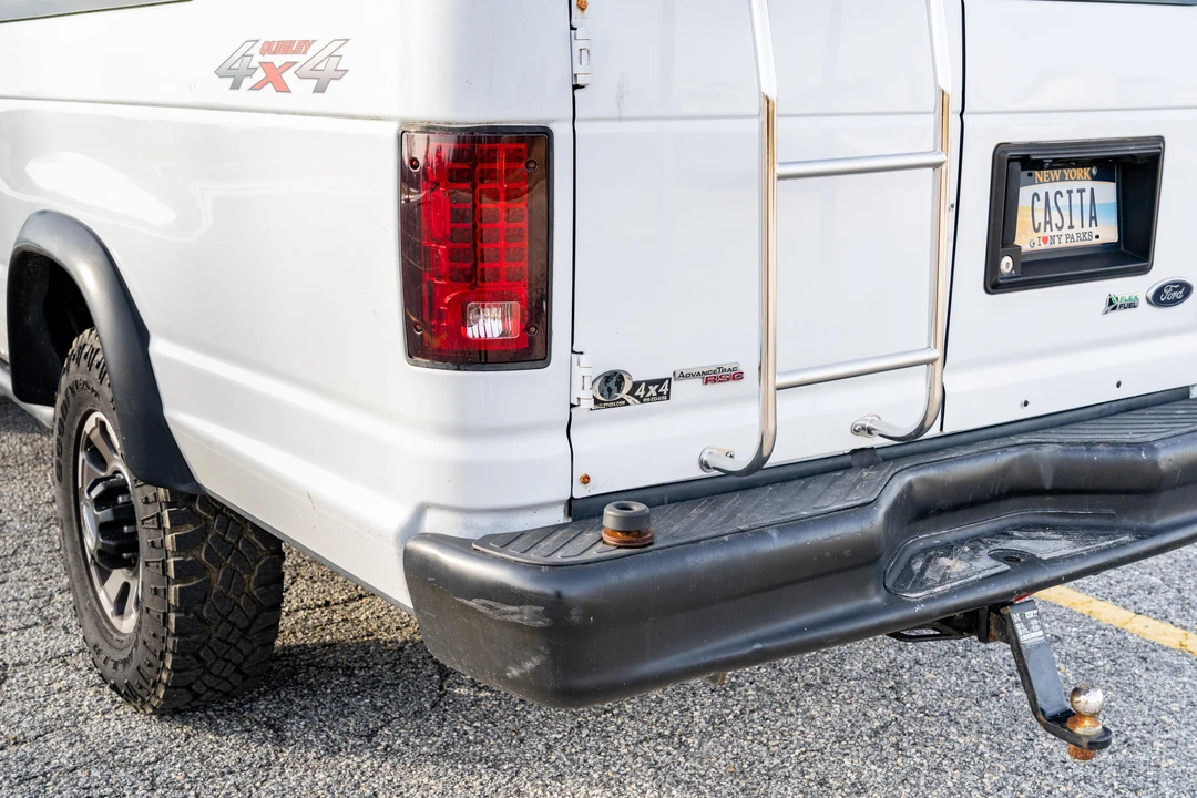 2014 Ford Econoline Van - Image 18 of 31