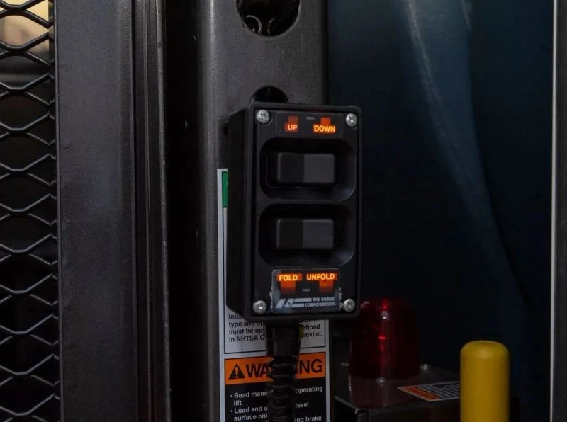 2014 Ford Econoline Van - Image 3 of 12