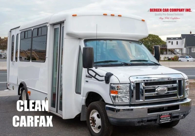 2014 Ford Econoline Van - Image 4 of 12