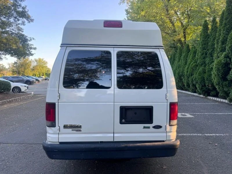 2014 Ford Econoline Van - Image 6 of 12