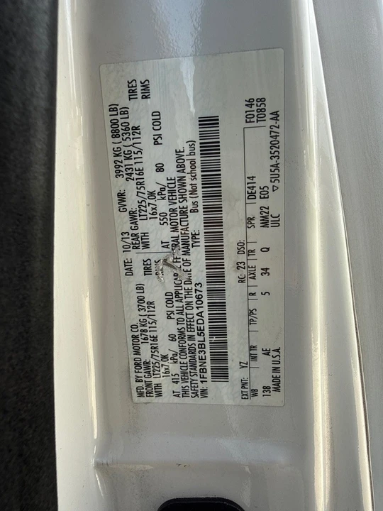 2014 Ford Econoline Van - Image 16 of 23