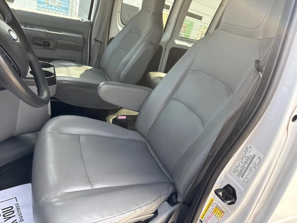 2014 Ford Econoline Van - Image 5 of 23
