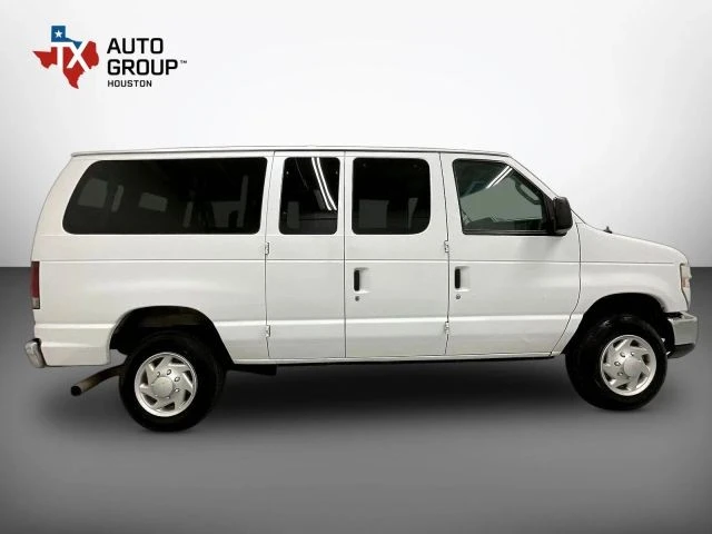 2014 Ford Econoline Van - Image 9 of 31