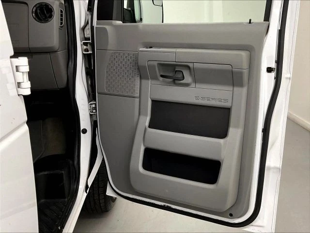 2014 Ford Super Duty 3rd Gen - Image 19 of 31