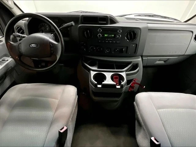 2014 Ford Econoline Van - Image 2 of 31