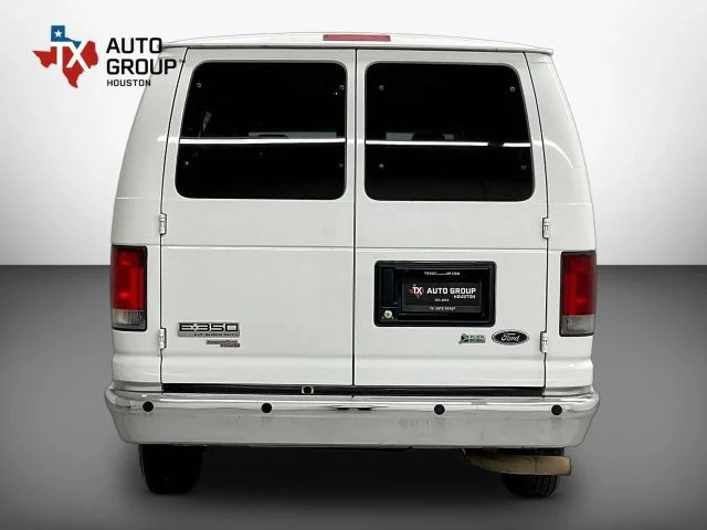 2014 Ford Econoline Van - Image 8 of 31