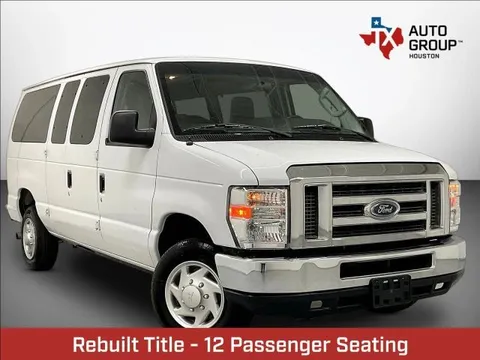 2014 Ford E-350 Super Duty XLT Van 3D