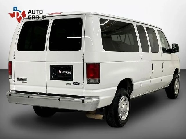 2014 Ford Econoline Van - Image 6 of 31