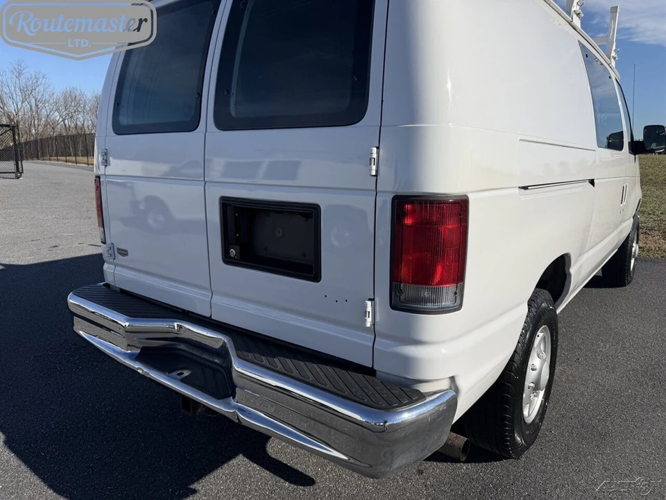 2014 Ford Econoline Van - Image 4 of 12