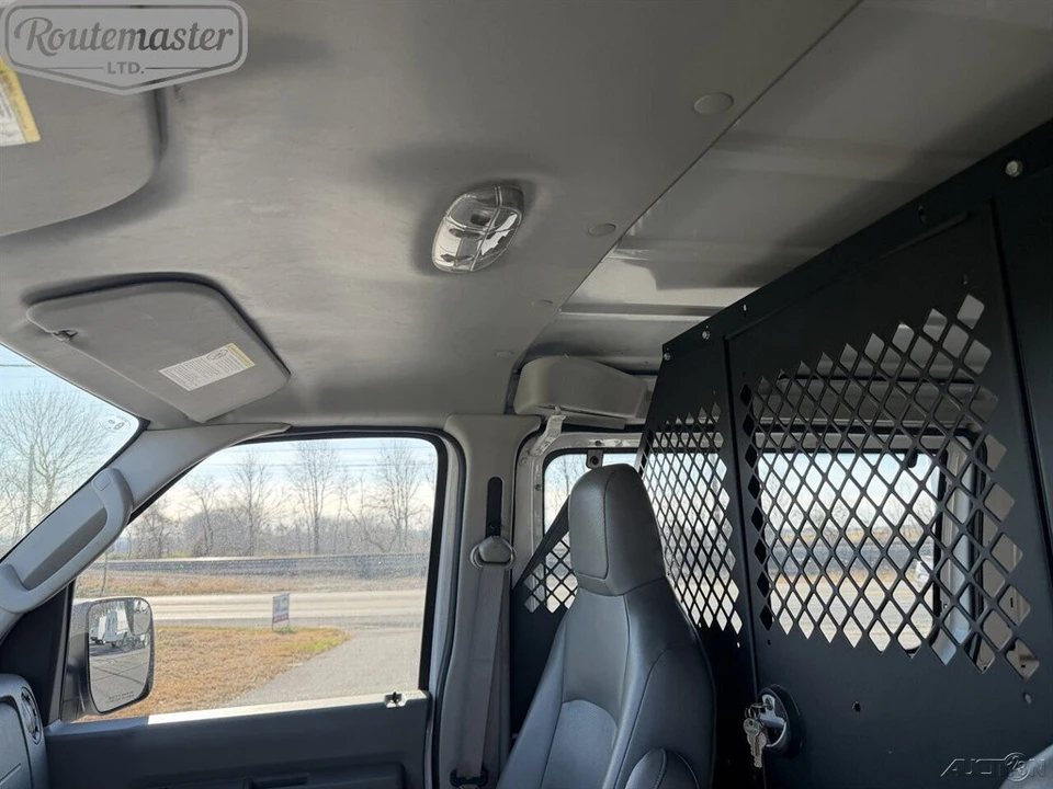 2014 Ford Econoline Van - Image 11 of 12