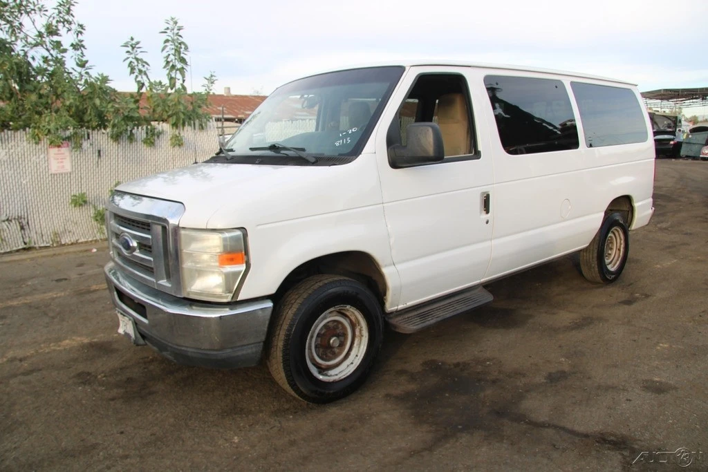 2014 Ford Econoline Van - Image 2 of 21