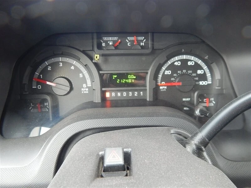 2014 Ford Econoline Van - Image 18 of 21