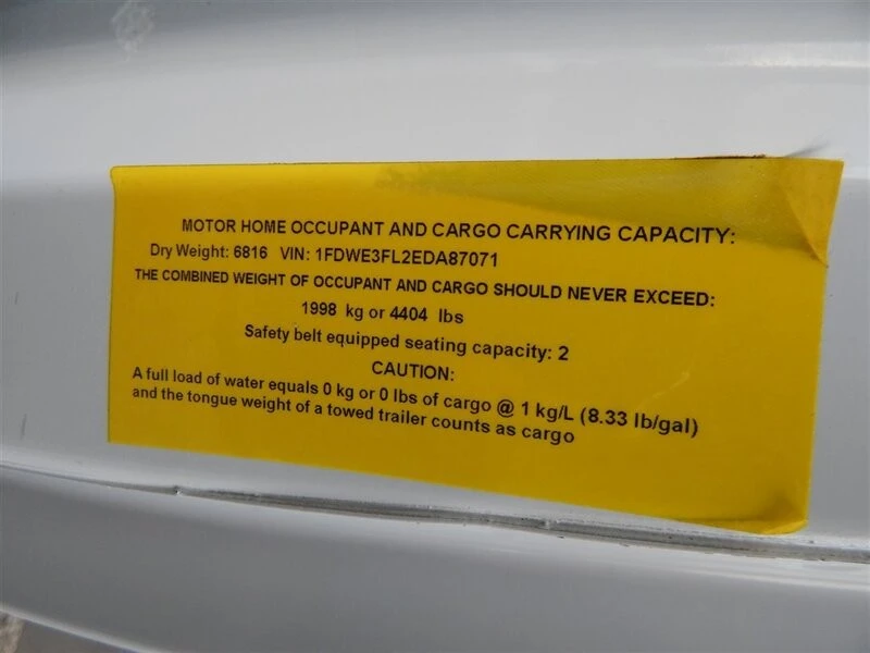 2014 Ford Econoline Van - Image 16 of 21