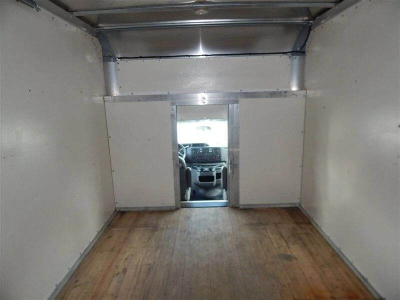 2014 Ford Econoline Van - Image 21 of 21