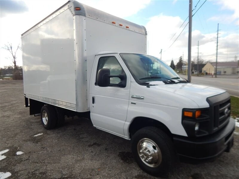 2014 Ford Econoline Van - Image 5 of 21