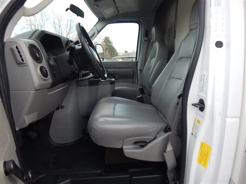 2014 Ford Econoline Van - Image 14 of 21