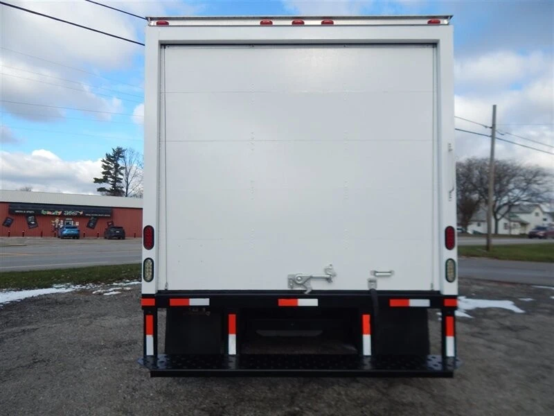 2014 Ford Econoline Van - Image 8 of 21