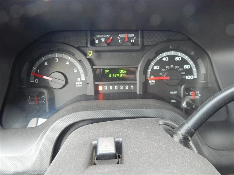 2014 Ford Econoline Van - Image 18 of 21