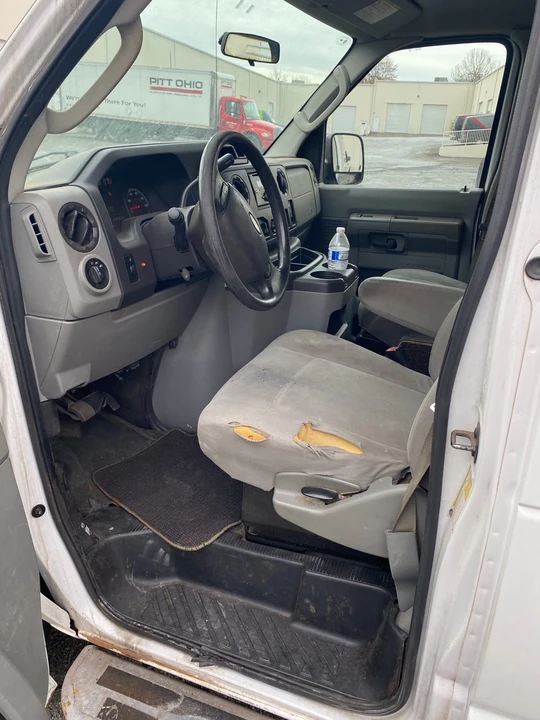 2014 Ford Econoline Van - Image 7 of 9