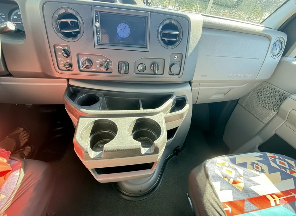 2014 Ford Econoline Van - Image 7 of 20
