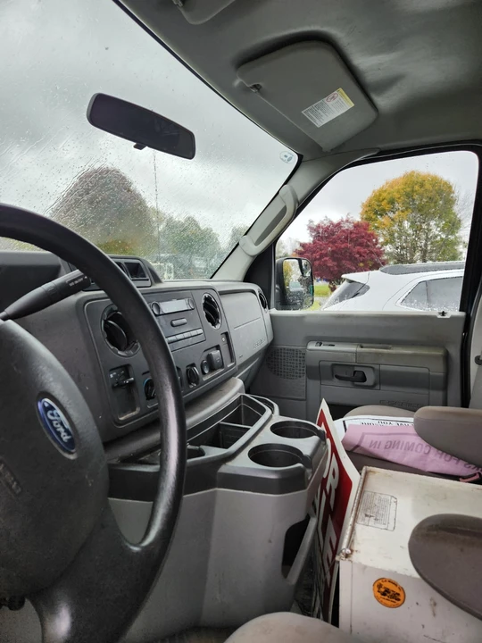 2014 Ford Econoline Van - Image 6 of 10