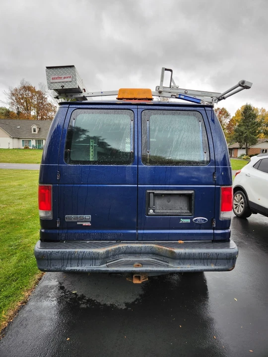 2014 Ford Econoline Van - Image 3 of 10