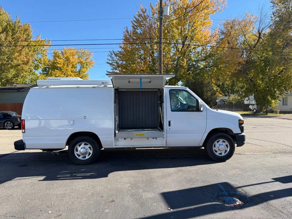 2014 Ford Econoline Van - Image 3 of 20