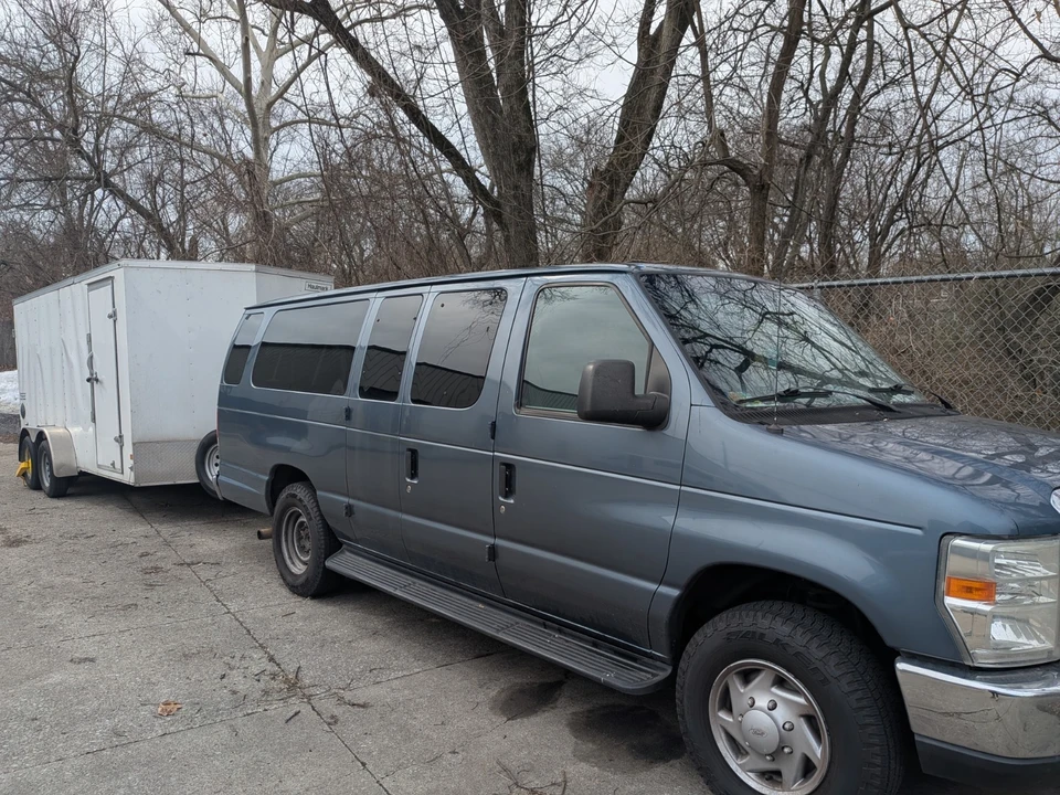 2014 Ford Econoline Van - Image 4 of 7