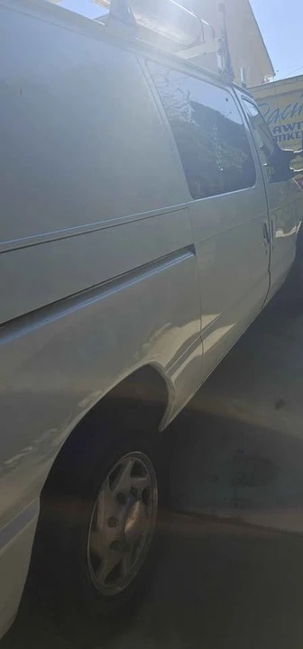 2014 Ford Econoline Van - Image 3 of 15