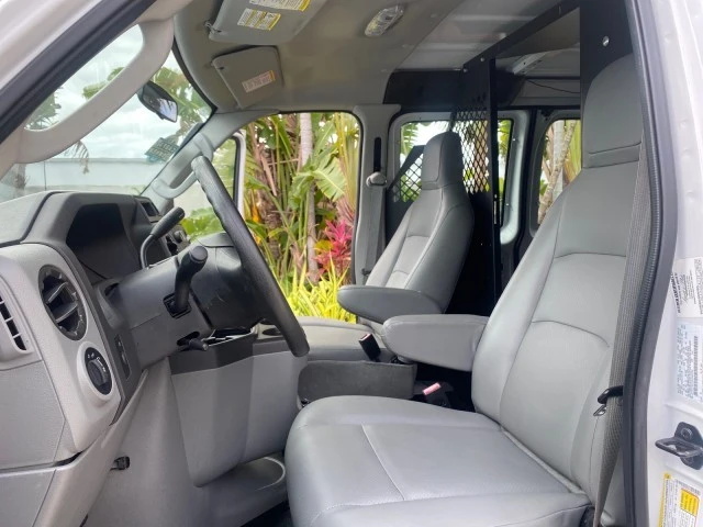 2014 Ford Econoline Van - Image 11 of 21