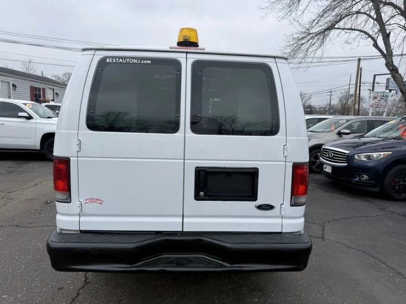 2014 Ford Econoline Van - Image 7 of 12