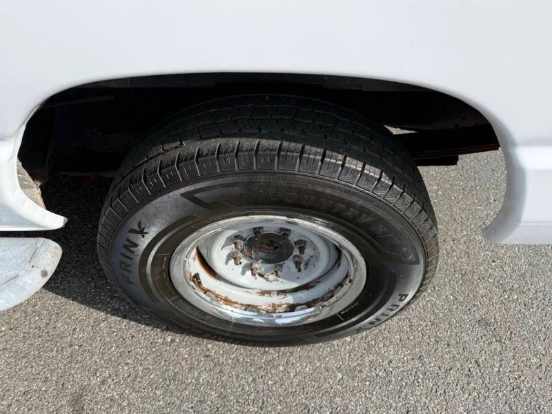 2014 Ford Econoline Van - Image 8 of 12