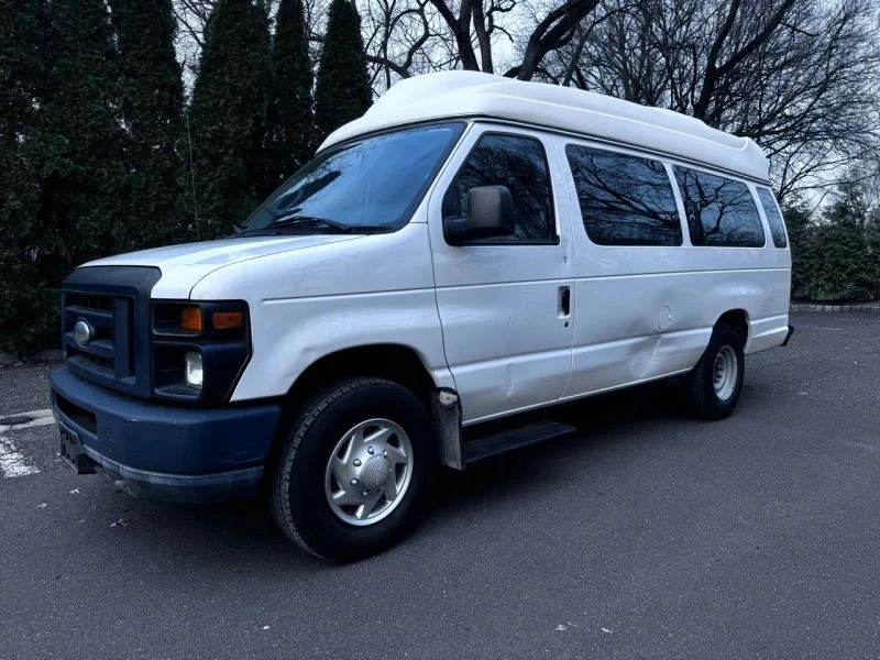 2014 Ford Econoline Van - Image 3 of 12