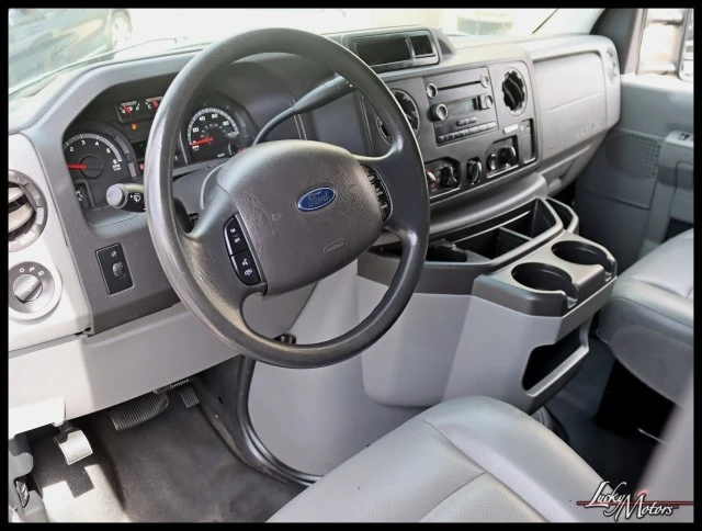 2014 Ford Econoline Van - Image 12 of 26