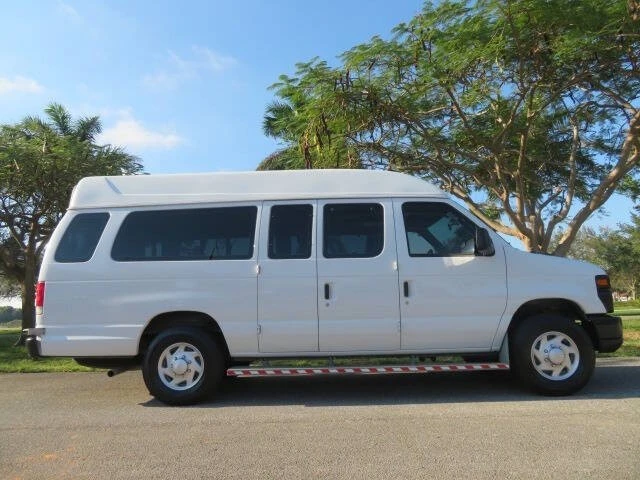 2014 Ford Econoline Van - Image 6 of 12