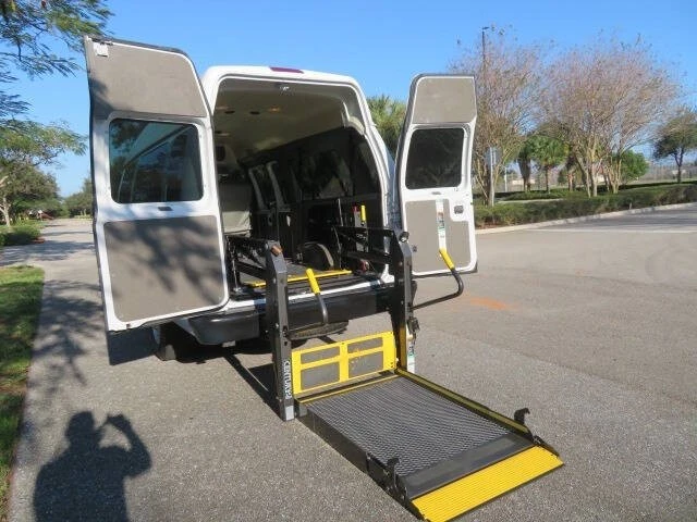 2014 Ford Econoline Van - Image 4 of 12